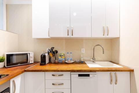 Vibrant Center Apartment 부다페스트 외부 사진